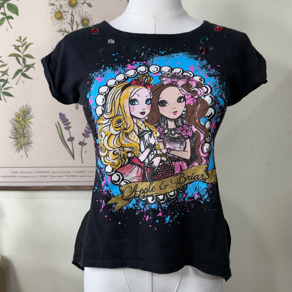 Ever After High Apple White Briar Beauty Glitter Graphic Tee Kidcore 2010s XS